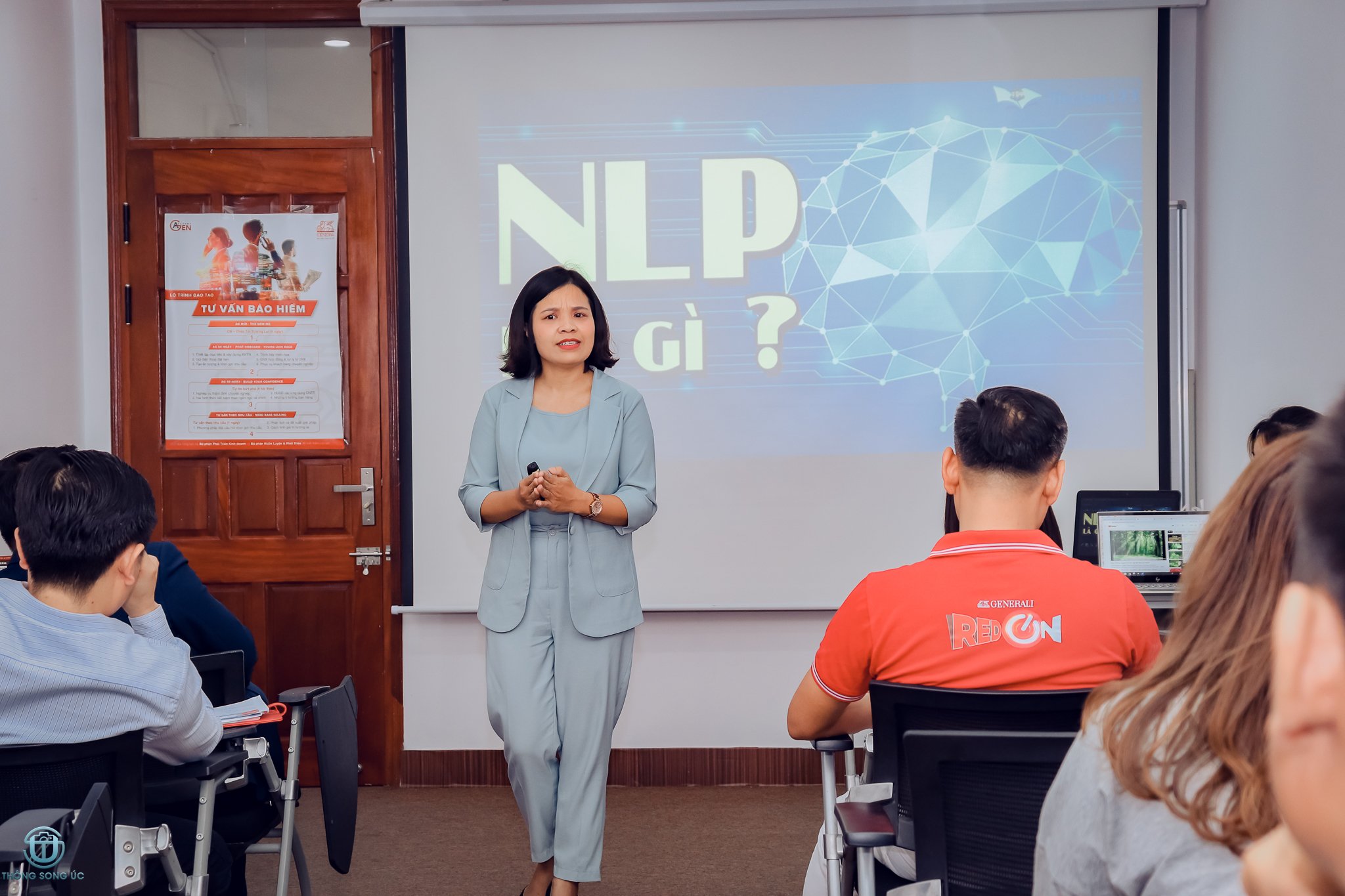 Khóa học NLP tại NhungNLP giúp bạn tìm thấy mục tiêu của bản thân, khơi nguồn cảm hứng và giúp khai phá tiềm năng trong con người bạn